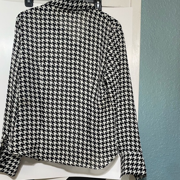 Apostrophe Women's Tops - Blouses Size 8 - Picture 2 of 9